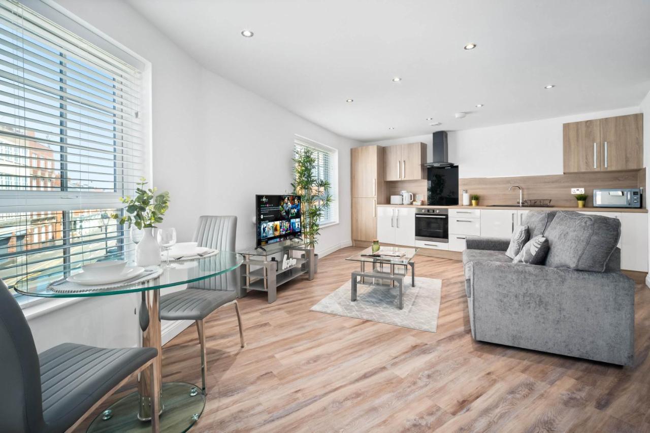 Birmingham City Centre - New Apartment - Smart Tv - Wifi - Intercom - Top Rated Екстериор снимка